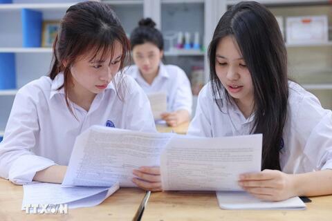 Nghị quyết của Bộ Chính trị về đột phá phát triển giáo dục và đào tạo