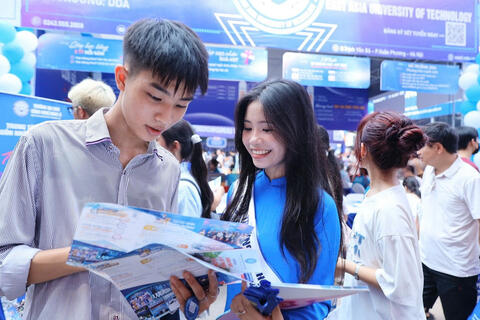 Vụ trưởng Vụ Giáo dục đại học: Tuyển sinh ĐH, CĐ ngày càng minh bạch, công bằng và thuận lợi