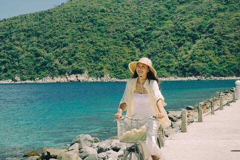 Vi vu Bích Đầm khám phá viên ngọc thô của vịnh Nha Trang