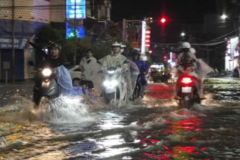 Huế ra thông báo khẩn do mưa lớn
