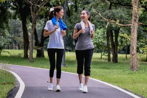 Giảm cân bằng cách đi bộ, khoa học đằng sau từng bước chân