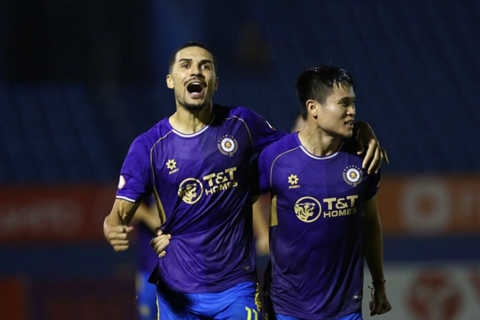 Hà Nội FC cùng Harry Kewell sáng cửa đánh bại Hồng Lĩnh Hà Tĩnh