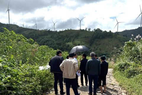 Dự án đường dân sinh gặp khó vì doanh nghiệp điện gió rút cam kết