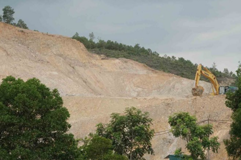 Khan hiếm đất san lấp, nhiều doanh nghiệp lo lắng