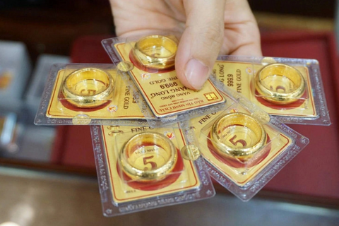 Giá vàng hôm nay 01/12/2025: Giá vàng SJC, giá vàng nhẫn, vàng thế giới