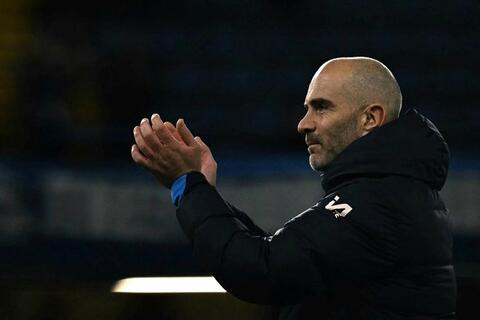 Chelsea chơi tốt hơn Arsenal khi đủ 11 người