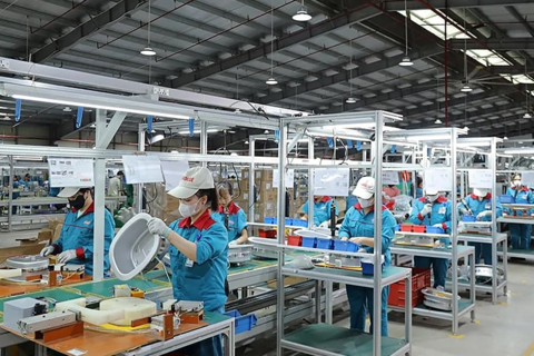 Để đạt mục tiêu năm 2025 tăng trưởng 8,3-8,5%: Gia tăng động lực truyền thống, khơi thông động lực mới