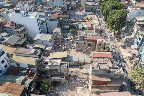Nhiều hộ đã nhận tiền, nhà tái định cư nhưng không giao mặt bằng cho dự án Vành đai 1
