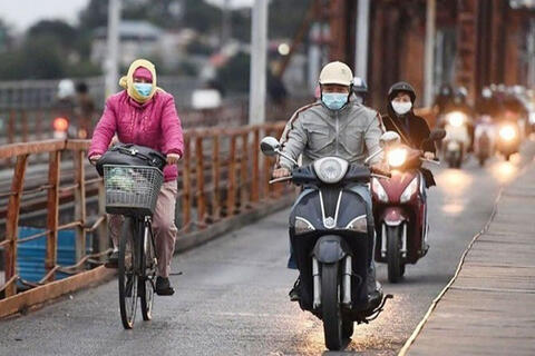 Dự báo thời tiết ngày 1/12: Bắc Bộ đêm và sáng trời rét, Nam Bộ mưa dông về chiều tối