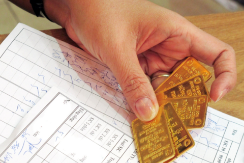 Giá vàng hôm nay 5/12/2025: Giá vàng SJC, giá vàng nhẫn, vàng thế giới