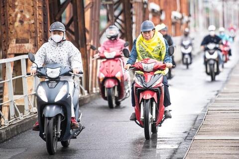 Bắc Bộ sáng có sương mù, ngày mưa nhỏ rải rác