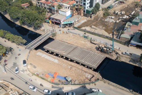 Cắt điện, nước để giải tỏa loạt công trình tái lấn chiếm dự án hầm, đường Vành đai 2,5