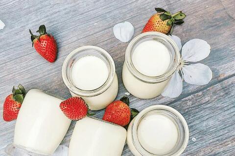 Thời điểm ăn sữa chua giúp chị em giảm cân hiệu quả, có da đẹp