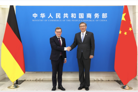 Trung Quốc và Đức cam kết ủng hộ thương mại tự do