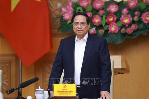 Thủ tướng: Xây, sửa nhà cho nhân dân bị thiệt hại do bão lũ, thiếu mấy cũng phải làm