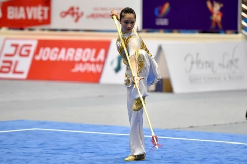Võ sĩ wushu Dương Thúy Vi và đồng đội săn vàng SEA Games 33