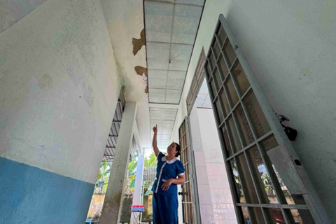 Trường mới xây mãi không xong, trẻ mầm non ở Khánh Hòa phải học trong phòng cũ nát