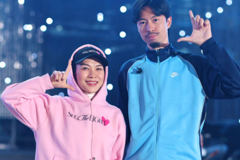 Đen Vâu xuất hiện cùng Mỹ Tâm trên sân Mỹ Đình