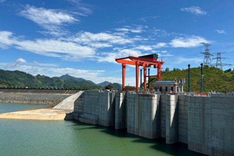 Chuyển mục đích 3,99ha đất rừng phục vụ mở rộng thủy điện Hòa Bình