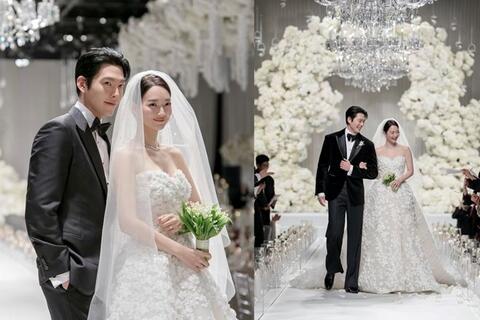 Kim Woo Bin và Shin Min Ah công bố ảnh bước vào lễ đường đẹp như phim