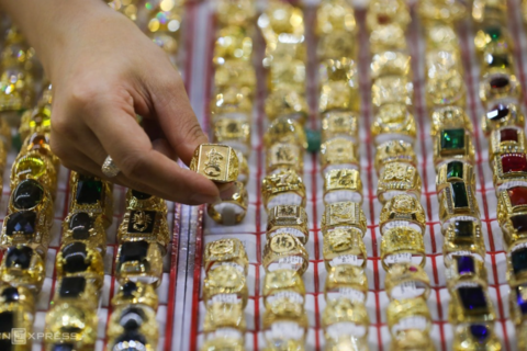 Giá vàng hôm nay 25/12/2025: Giá vàng SJC, giá vàng nhẫn, vàng miếng trong nước và giá vàng thế giới