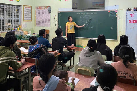 Lớp học buổi tối và hành trình vượt qua sự tự ti