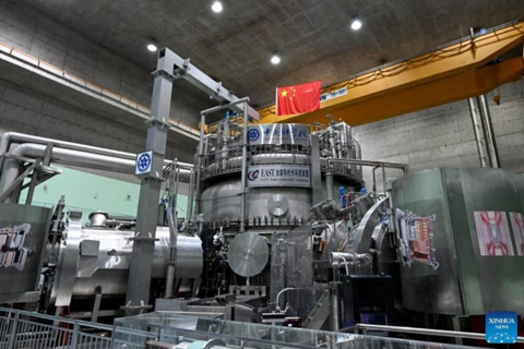 Mặt trời nhân tạo Trung Quốc phá kỷ lục tưởng như không thể