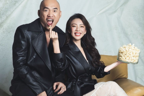 Tiến Luật tặng nhẫn kim cương cho Thu Trang dịp 15 năm ngày cưới