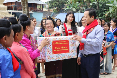 Bí thư Điện Biên: Tạo “luồng xanh” thu hút đầu tư, cắt giảm thủ tục hành chính