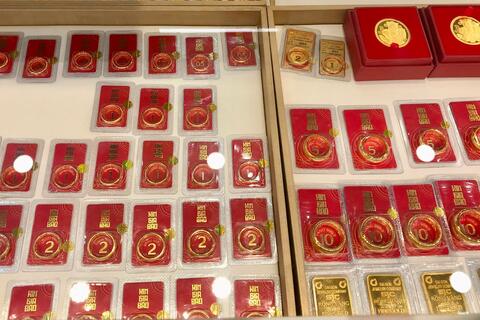 Đầu tuần, giá vàng tăng mạnh