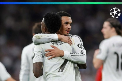 Real Madrid vào vòng 1/8 Champions League