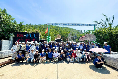 Doanh nghiệp trở thành 'giảng đường mở' của đại học