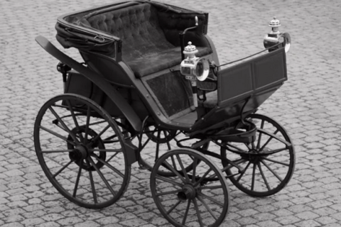 Cận cảnh chiếc xe điện thực dụng đầu tiên trên thế giới: Hình dáng như xe đẩy trẻ em khổng lồ