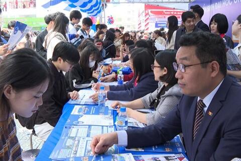 Loạt trường đại học mở thêm ngành đào tạo mới