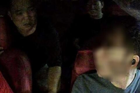 Tranh luận tài xế công nghệ có được phép đăng video nhạc sĩ say xỉn