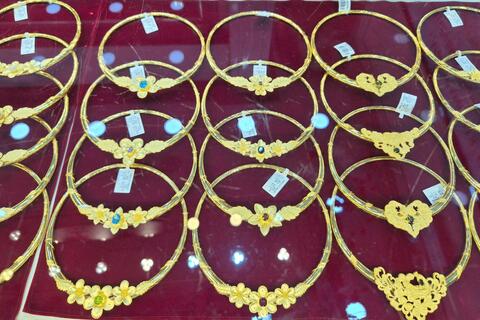 Giá vàng lao dốc xuống 171 triệu đồng/lượng, "bốc hơi" 11 triệu đồng trong tuần