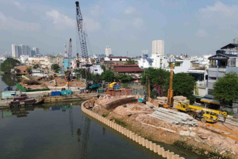 Dự án cải tạo kênh 7.300 tỉ đồng ở TPHCM bị vướng mặt bằng 129 hộ dân