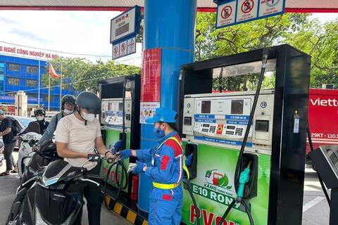 Doanh nghiệp nhà nước: Trụ cột trong bảo đảm nguồn cung xăng dầu