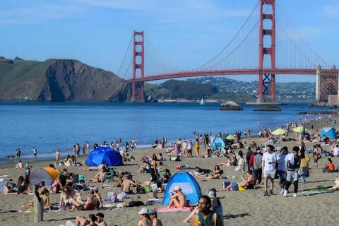 Nắng nóng trái mùa tại Mỹ, cảnh báo chuỗi kỷ lục nhiệt toàn cầu trong những năm tới