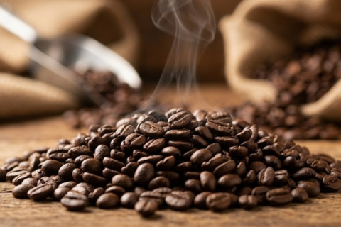 Giá cà phê hôm nay 1/4/2026: Lao dốc mạnh, mất gần 5.000 đồng/kg