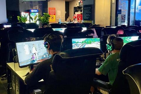 Tăng công cụ xử lý vi phạm trên không gian mạng