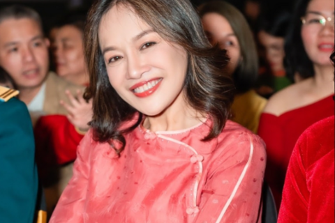 NSƯT Tú Oanh: Cứ hết mình với vai phụ, cơ hội sẽ đến