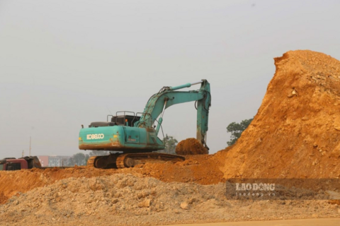 Sau 3 năm, cao tốc hơn 5.200 tỉ đồng nối Đại lộ Thăng Long - Hòa Bình vẫn vướng mặt bằng