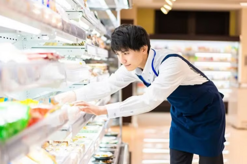 Mải làm thêm, sinh viên Nhật hụt hơi học tập