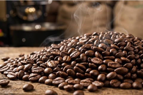 Giá cà phê hôm nay 17/4: Tây Nguyên tăng hơn 1.200 đồng/kg