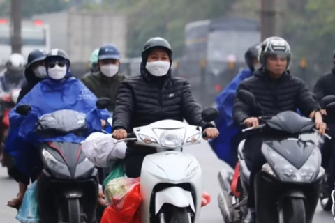 Dự báo thời tiết 17/4: Bắc Bộ mưa dông, Nam Bộ nắng nóng