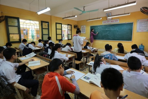 Giáo dục 24h: Cách xếp lương giáo viên tiểu học theo quy định mới