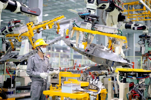 Thúc đẩy và làm mới các động lực truyền thống để đạt tăng trưởng 2 con số