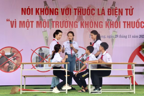 Xây dựng trường học không khói thuốc: Công nghệ số là cầu nối