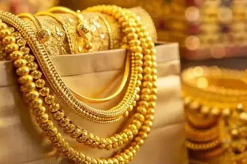 Giá vàng hôm nay 21/4: Giá vàng thế giới nhích nhẹ, dao động trong nước